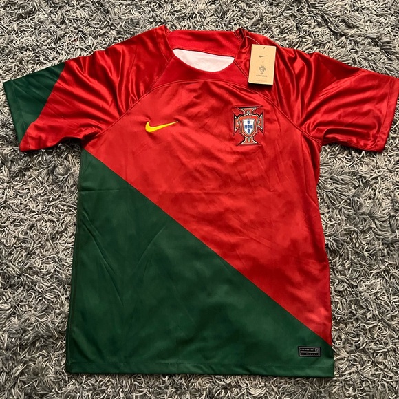 Black Friday sales!!!Portugal Mens soccer jersey playera de hombre Portugal - Picture 1 of 9